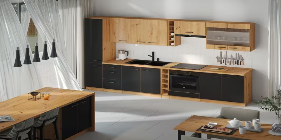 Jasne ściany do brązowych mebli kuchennych